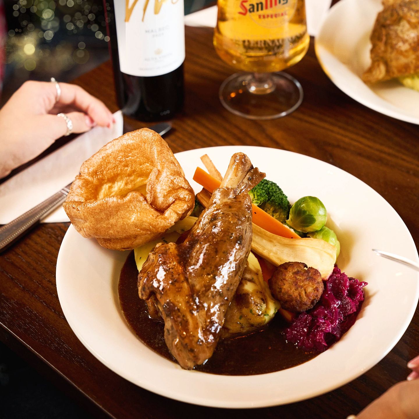 Christmas Day 2025 Lunch, Dinner & Dining at The Ladygrove in Didcot